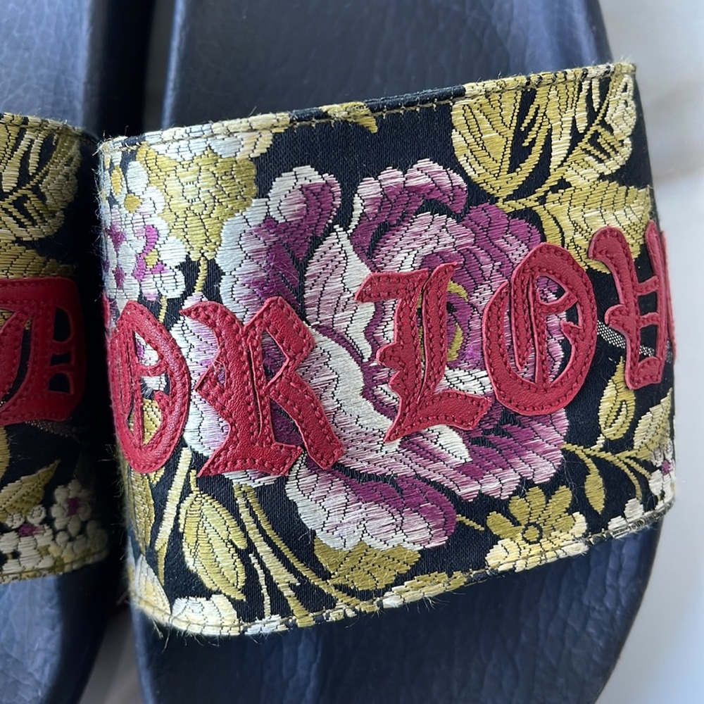 GUCCI BLIND FOR LOVE SLIDES - Picture 3 of 11